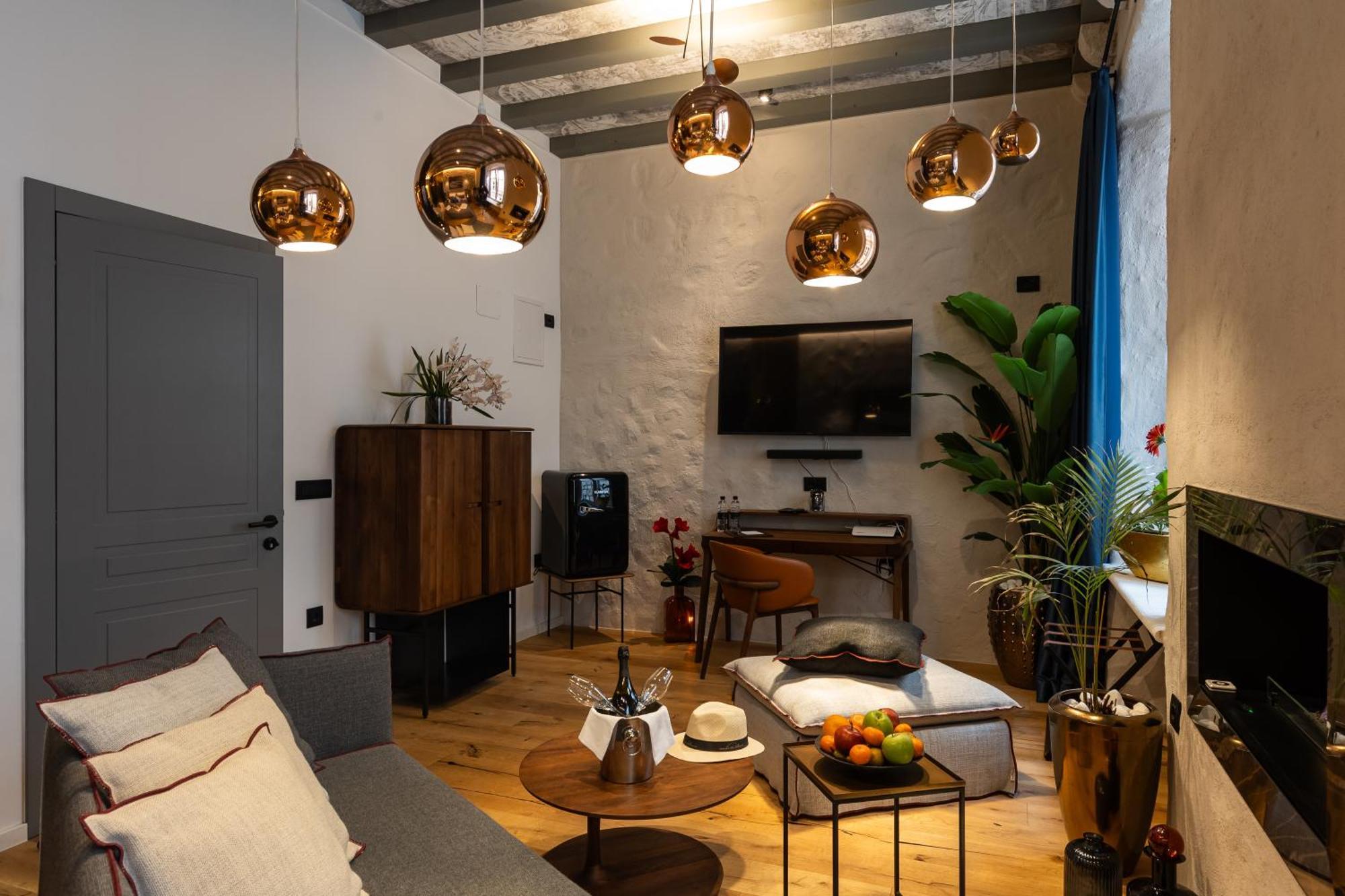 Appartement La E Bella Vi, Luxury In Old Town *