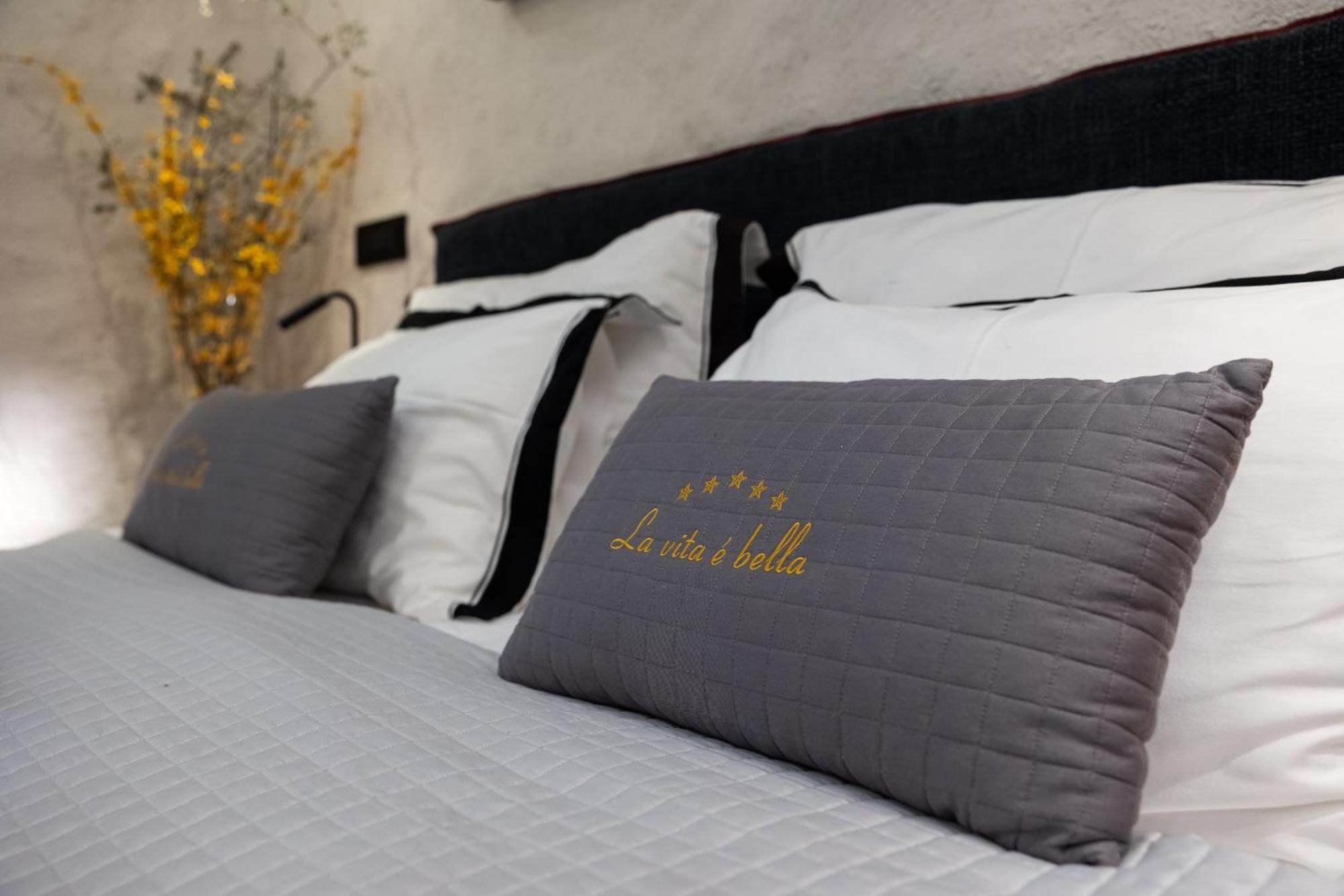 La E Bella Vi, Luxury In Old Town