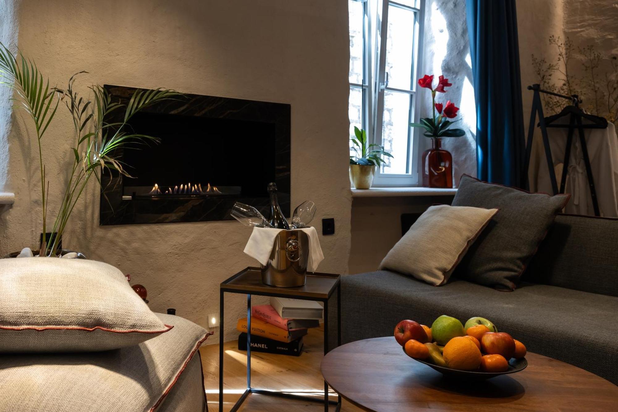 Apartamento La E Bella Vi, Luxury In Old Town